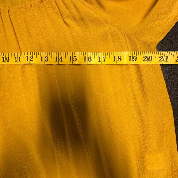 Fever Yellow Scoop Neck Bell Sleeve Bohemian Peasant Blouse Size M - Picture 7 of 8